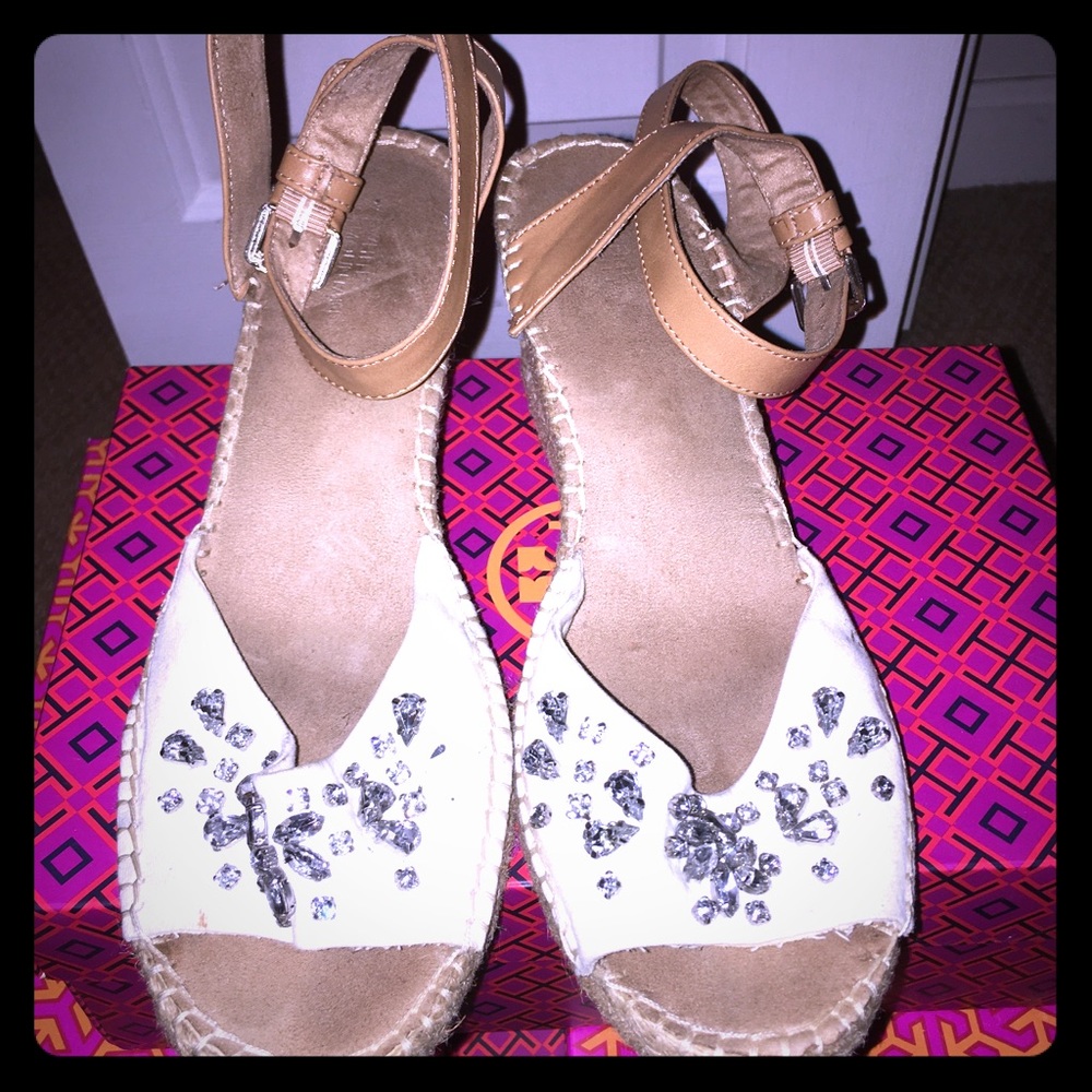 Excellent summer wedges